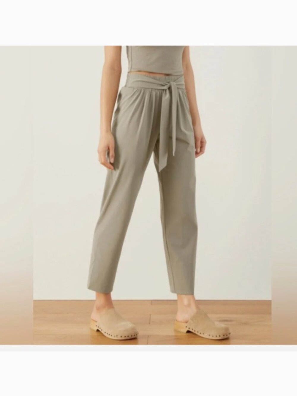 ADAY Easy Days Pants | Khaki Green Tie Waist Cropped Pants | Size Medium